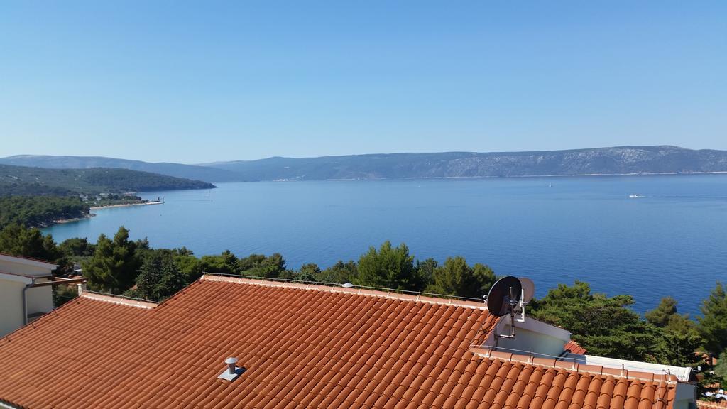 Gavza Sky View Apartment Cres Exterior photo