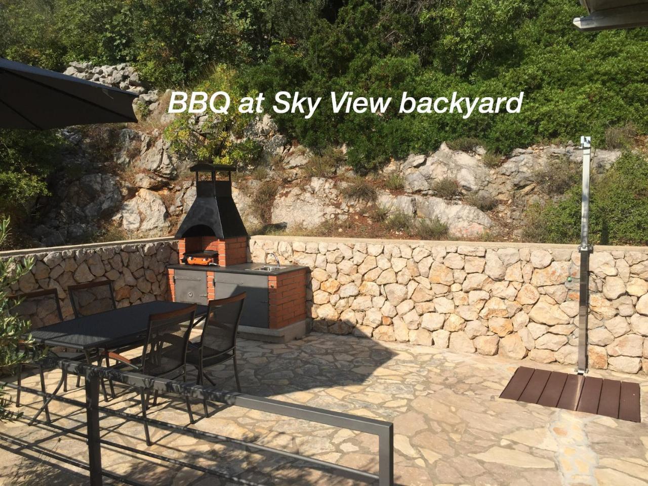 Gavza Sky View Apartment Cres Exterior photo